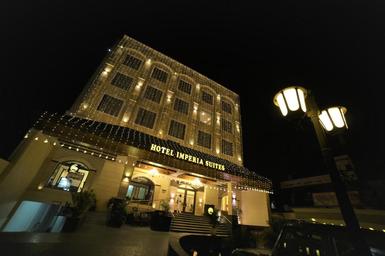 Hotel Imperia Suites Jalandhar Exteriör bild